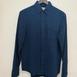 Taylor Stitch Blue Casual Button Down Waffle Shirt
